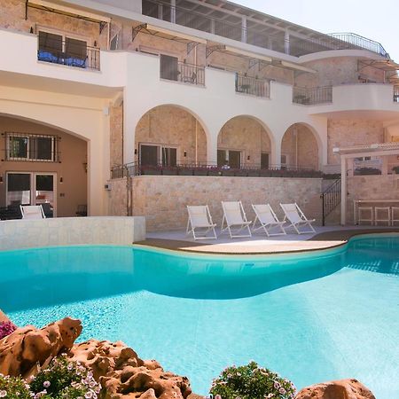 Neikos Mediterraneo Luxury Suites Chaniotis Extérieur photo